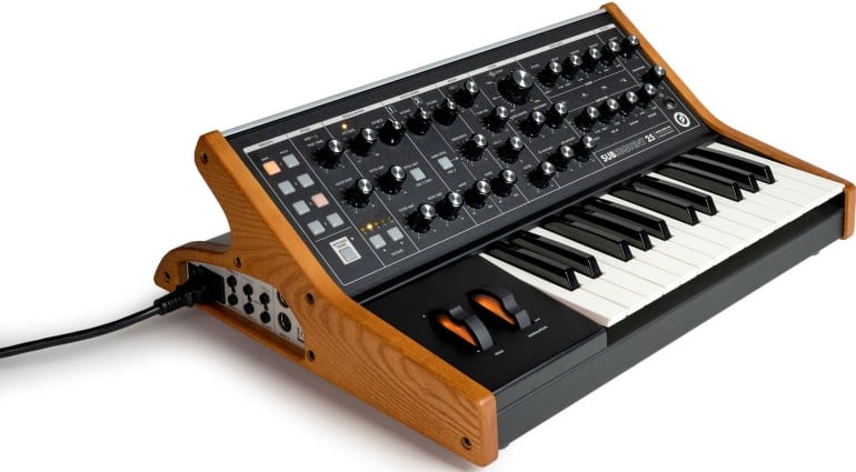 moog-sub25-angle-large-770x425.jpg