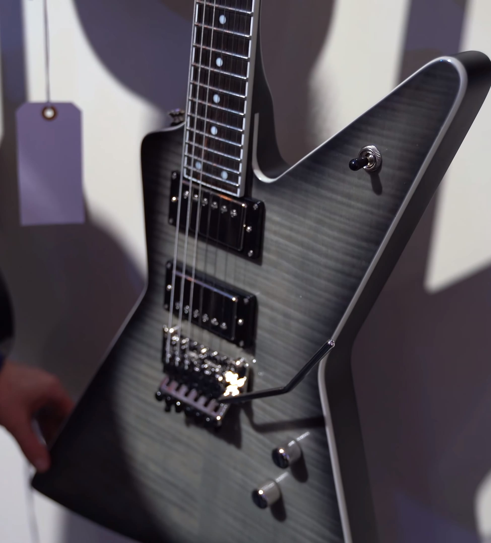 24 fret explorer