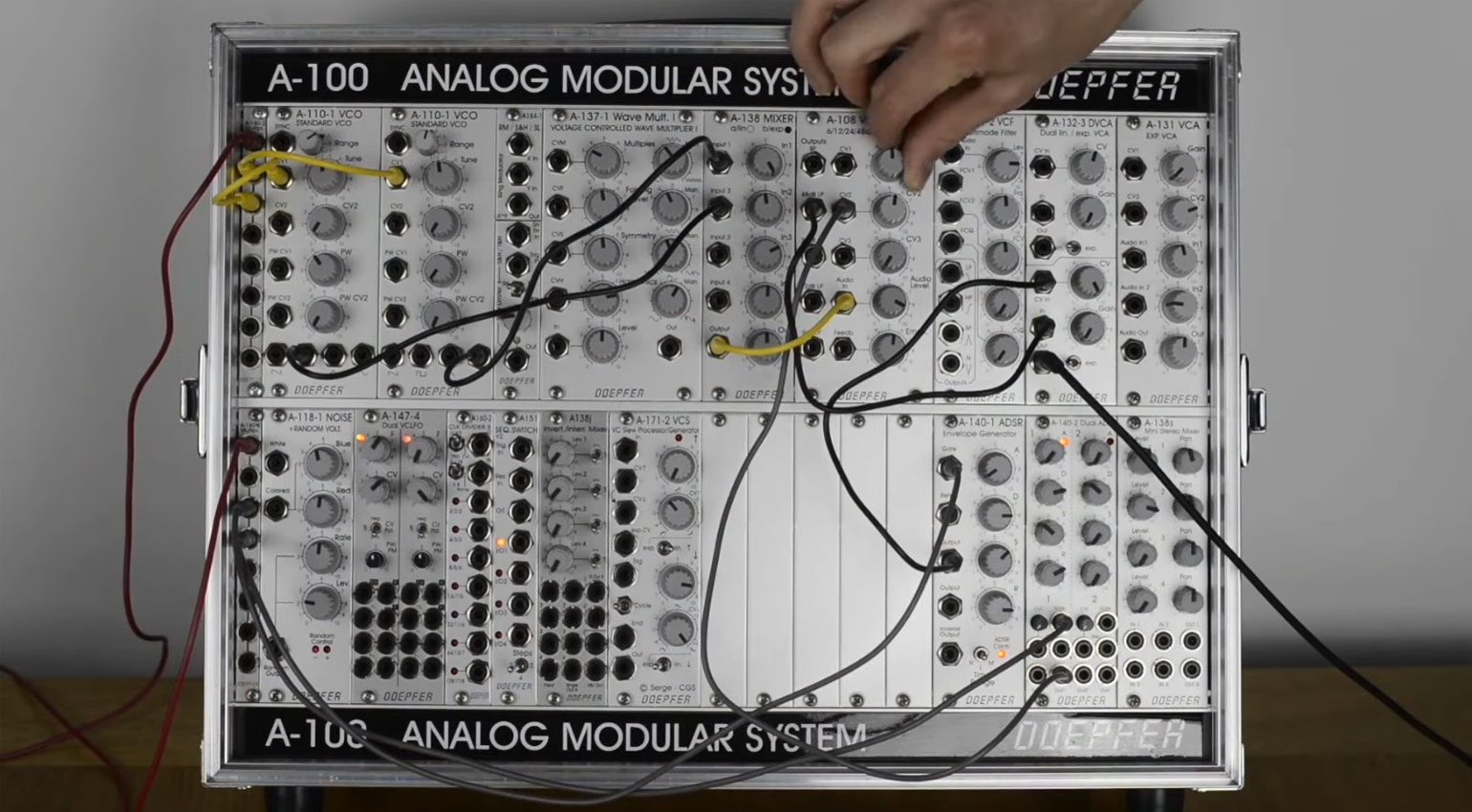 Doepfer A-100 Basic System 3: The perfect Eurorack for beginners? -  gearnews.com